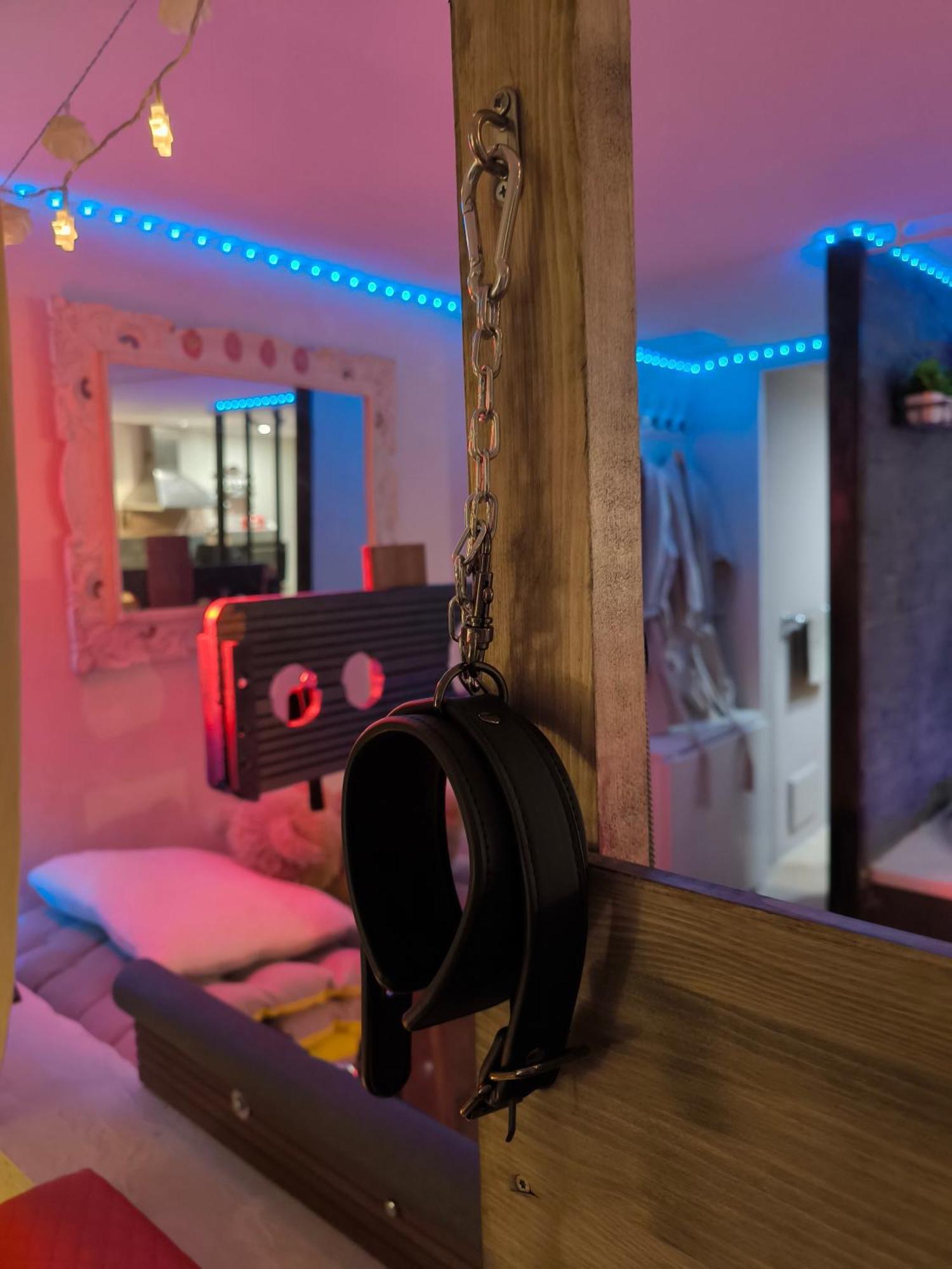 Love-Room Discret 40 M2 Bormes Les Mimosas Village Avec Terrasse Eksteriør billede
