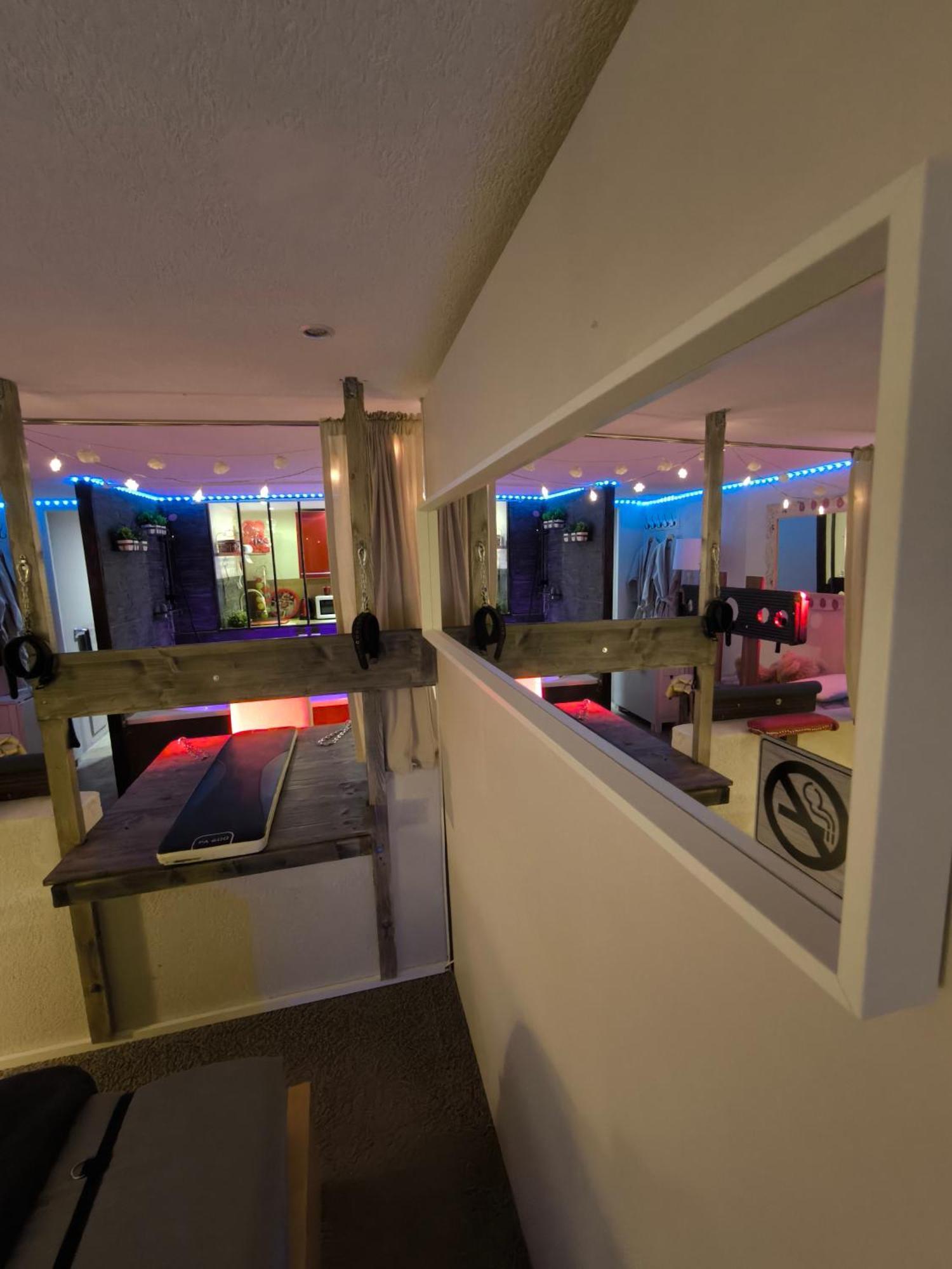 Love-Room Discret 40 M2 Bormes Les Mimosas Village Avec Terrasse Eksteriør billede